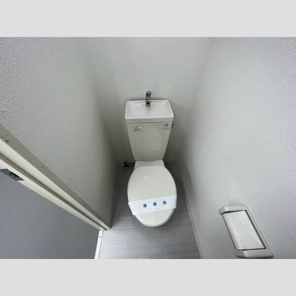 ユニーブル南阿佐谷のトイレ