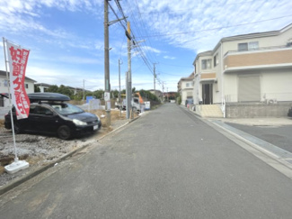【前面道路含む現地写真】 | 前面道路