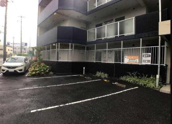 【駐車場】ミラージュ新子安 