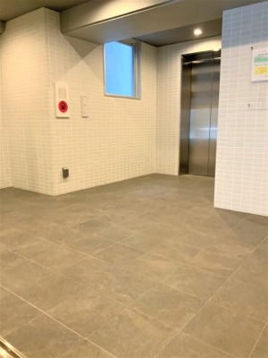 【ロビー】 | C.COLOR南新町 | 広々としたロビーです♪