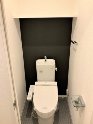 【トイレ】 | C.COLOR南新町 | 冬場での使用や清潔好きの方にうれしい温水洗浄便座♪