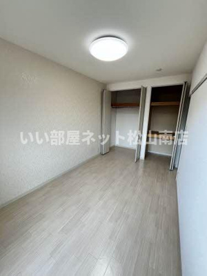 【洋室】 | ディアス余戸 Ｂ棟