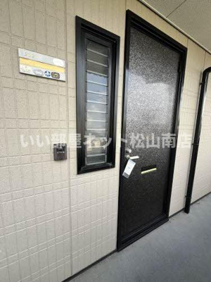 【玄関】 | ディアス余戸 Ｂ棟