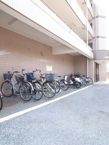 【その他共用部分】 | アメニティ21 | 自転車はこちらに。整理整頓！