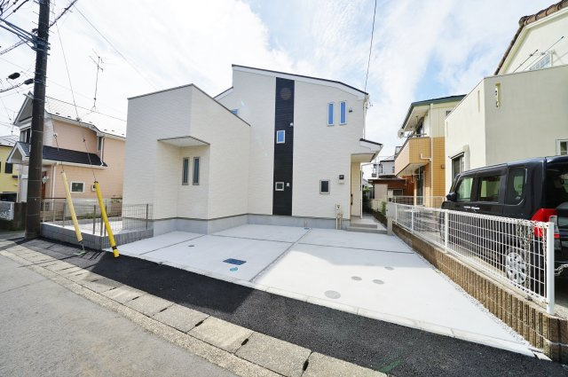 【横浜市瀬谷区瀬谷２丁目12-6新築戸建て】★仲介手数料無料★（瀬谷小学校・瀬谷中学校）の外観
