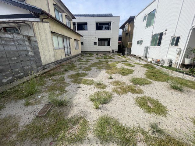 東区石山3丁目　売地の外観