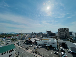 【展望】 | 目の前に遮る建物がないので眺望良好♪緑と青空、都心と自然が調和する景色を是非楽しんで下さい♪