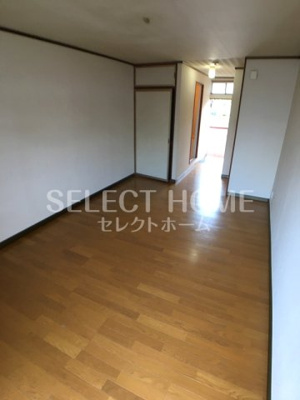 【居間・リビング】 | ファミールすぎた | ゆったりとしたリビングです