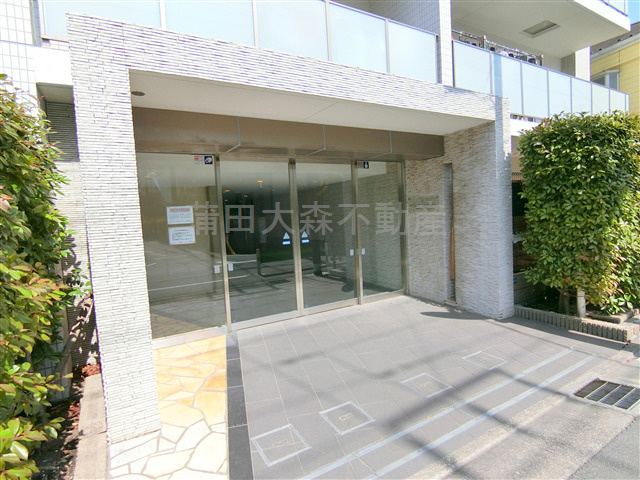 アイディーコート多摩川グランコンフォールのエントランス