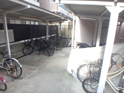 【その他共用部分】 | コンフォール甲子園口 | 駐輪スペース