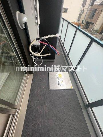 セオリー天王寺南DOORのバルコニー