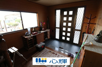 【玄関】 | 宇部市中野開作462（中古二階建）