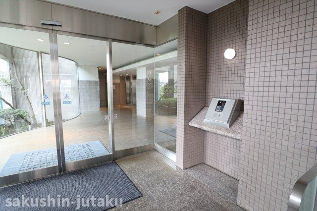 カムザスクエア八千代緑が丘エスタシオンのエントランス|オートロック　