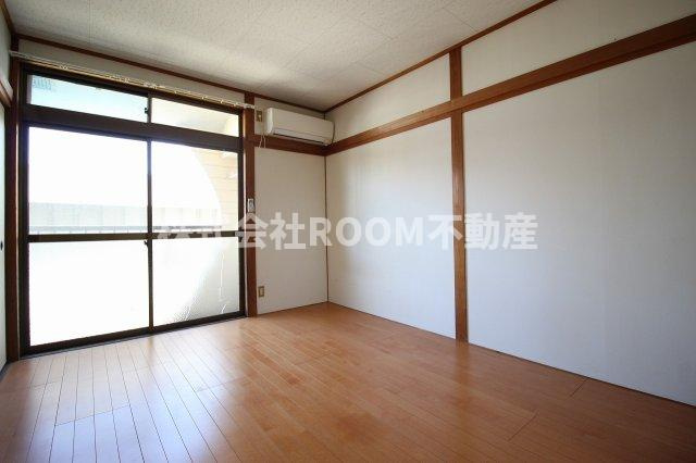 ガーデンR2の居間・リビング|おしゃれなリビングです