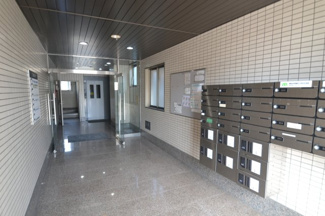 【エントランス】