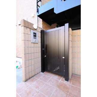 【エントランス】 | オートロック完備のエントランスです(^^)/