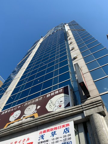 KN浅草ビルの外観