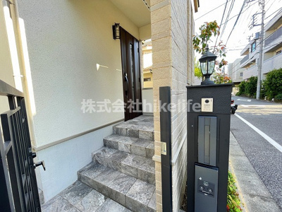 【エントランス】 | 北嶺町戸建