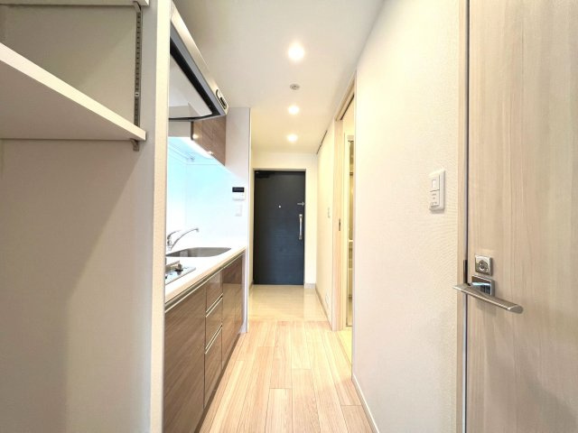 パークアクシス本町の玄関