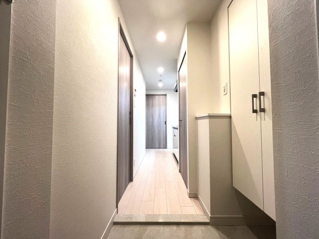 スプランディッド堀江の玄関