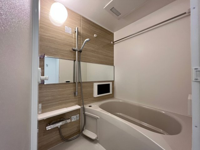 Vinoプレジオ本町の浴室