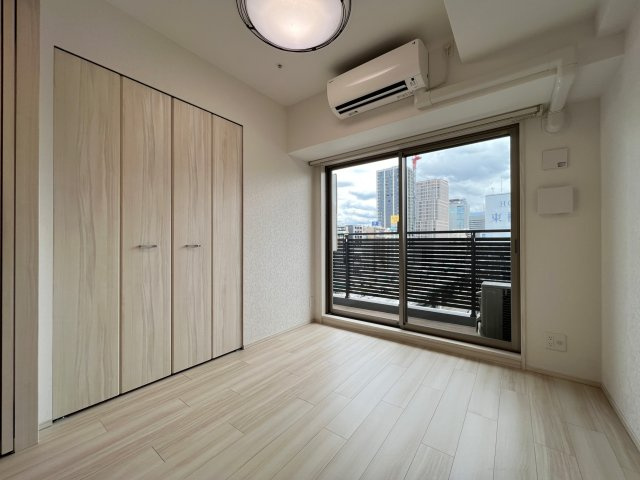 Vinoプレジオ本町の洋室