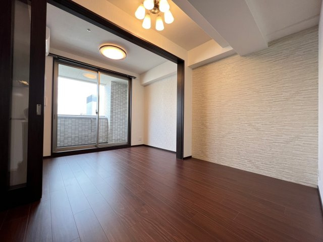 Vinoプレジオ本町の洋室