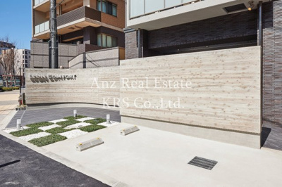 【駐車場】 | コンフォリア西天満 | アプローチ部分！駐車場の空き情報は都度お問い合わせください。