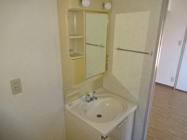 大西マンションの洗面所