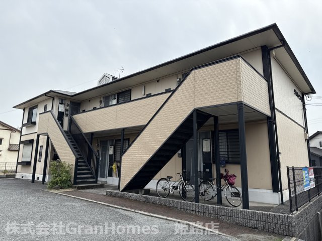 サンライフ雅の外観