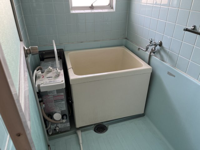 飾磨サンハイツの浴室