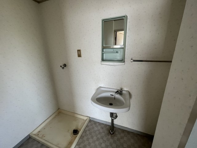 飾磨サンハイツの洗面所