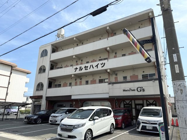 ナルセハイツ
