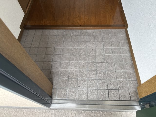 メゾンⅠの玄関