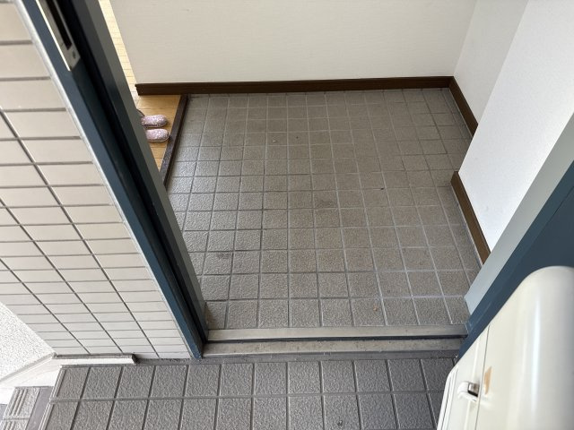 モアークレスト飾磨の玄関