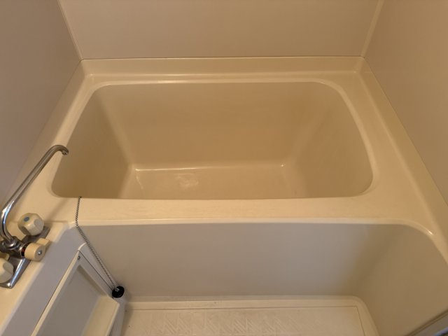 モアークレスト飾磨の浴室