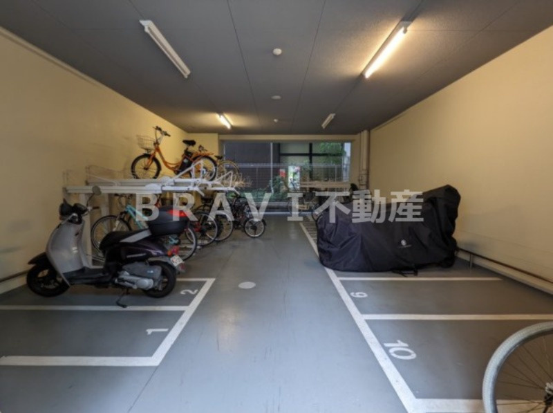 レオンコンフォート大手通 BRAVI不動産のその他共用部分|【レオンコンフォート大手通】バイク置場