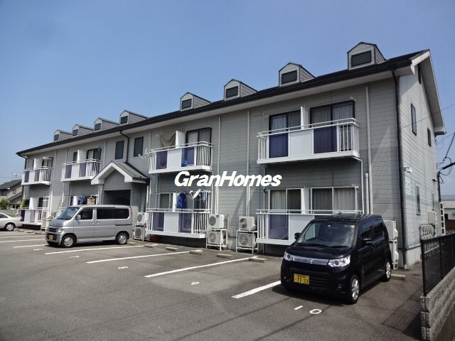 エトランス太子の外観