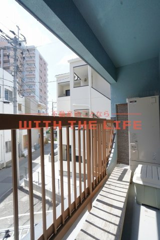 R-BLDG02【キャッシュバック対象物件】のバルコニー|陽当たり良好なバルコニーです