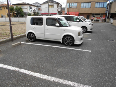 敷地内駐車場です♪※空き要確認