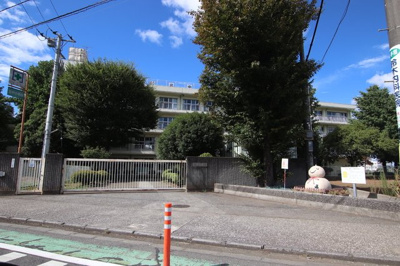 所沢市立北中小学校まで1300ｍ