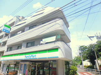★1階にコンビニストアがあるので便利です★