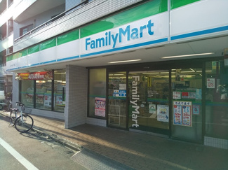 ファミリーマート品川中延六丁目店まで40ｍ♪
