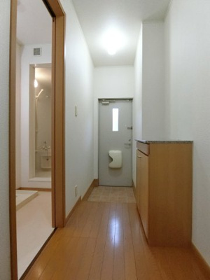 【玄関】 | アークレジデンスＡ | イメージB101号室写真