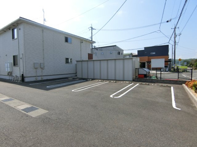 【駐車場】 | グレイス・北栄　Ａ