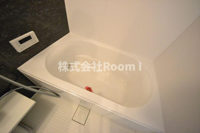 【浴室】 | ベルンガーデン上本町 | コンパクトで使いやすいお風呂です