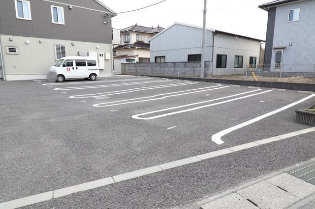 スローライフさしまの駐車場