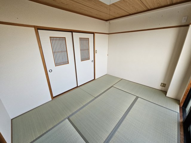 御影岡本ビルの和室