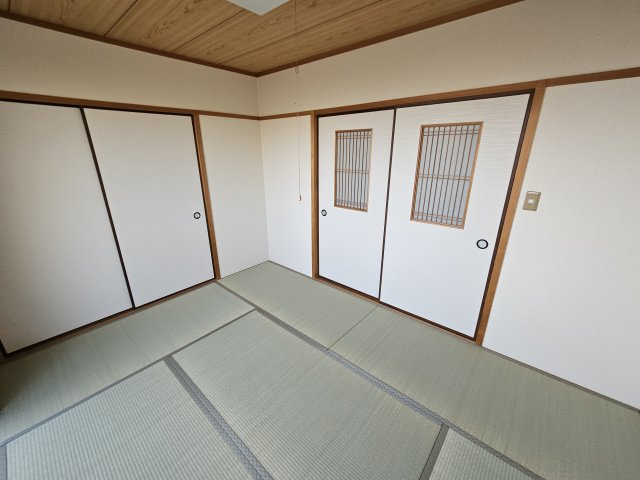 御影岡本ビルの和室