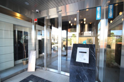 【エントランス】 | ペット飼育可ライフレビュー海老名南マスターステージ３階3LDKリフォーム済み【仲介手数料無料】